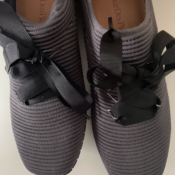 L'Amour Des Pieds / NIB Sporty Fashion Sneakers Taimah Sz 7.5 - Picture 8 of 8